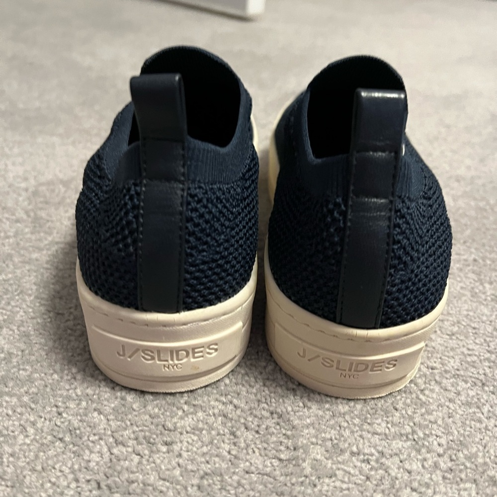 J Slides never worn